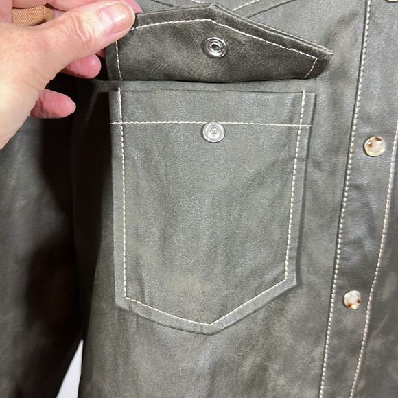 VELVET HEART Women's Vegan Leather Button-Up Shacket Green Size Extra Small - Picture 5 of 8